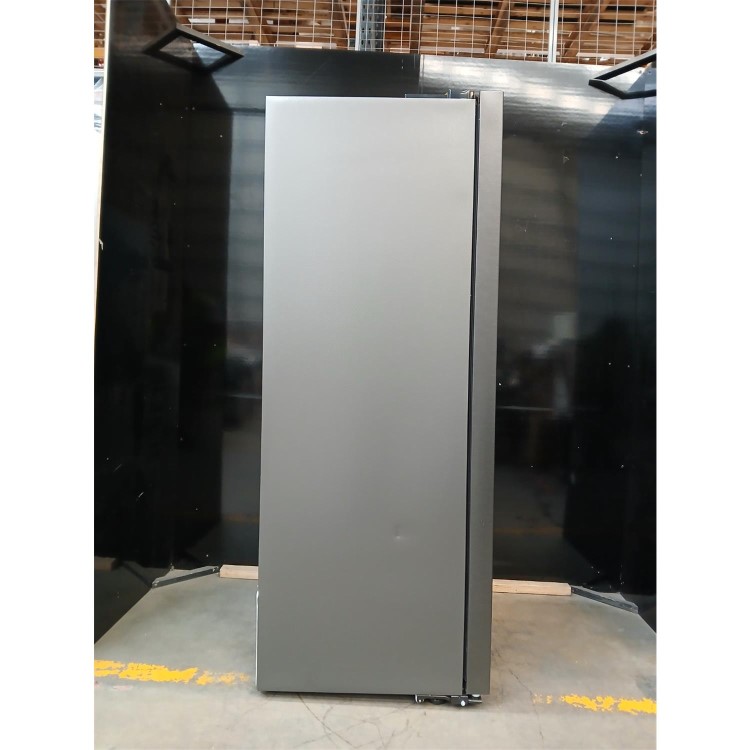 GRADE A2 - Beko 576 Litre Side by Side American Fridge Freezer with HarvestFresh™ - Black Steel
