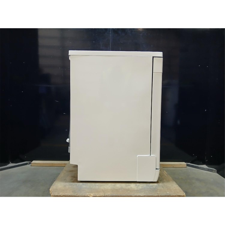 Refurbished Hotpoint Extra Freestanding Dishwasher - ActiveDry White