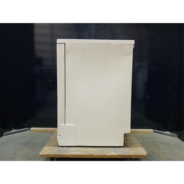 Refurbished Hotpoint Extra Freestanding Dishwasher - ActiveDry White