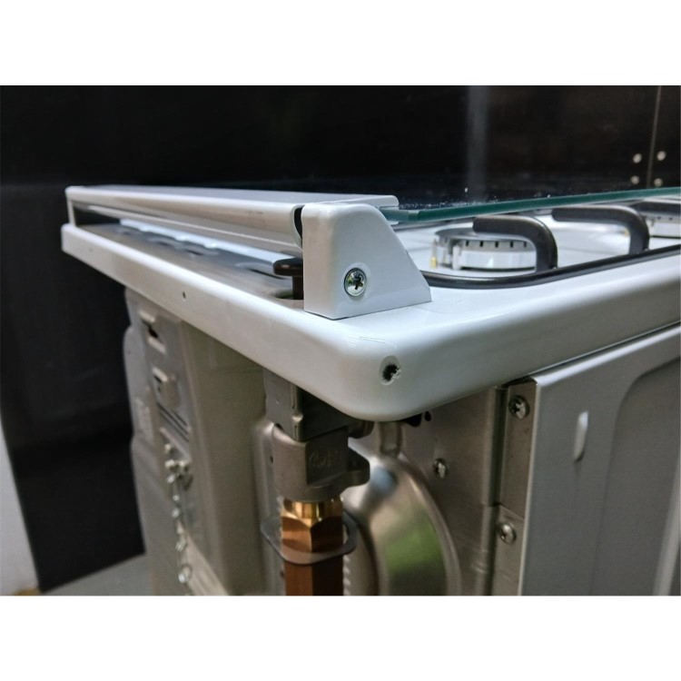 GRADE A2 - Hotpoint 50cm Gas Cooker with Lid - White