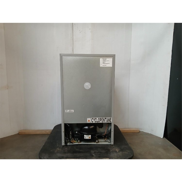 GRADE A2 - electriQ 80 Litre Under Counter Freestanding Fridge Freezer - Silver