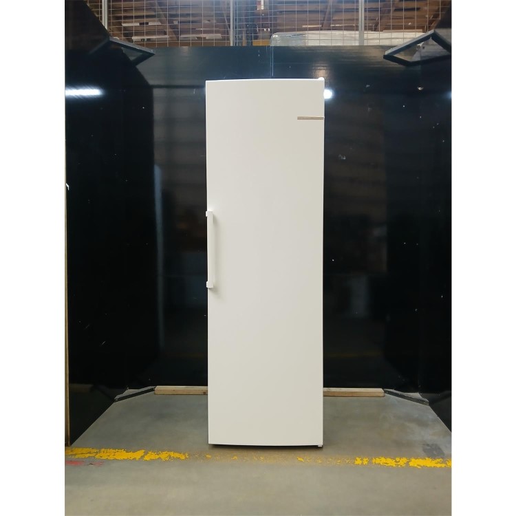GRADE A2 - Bosch Series 4 242 Litre Freestanding Upright Freezer - White