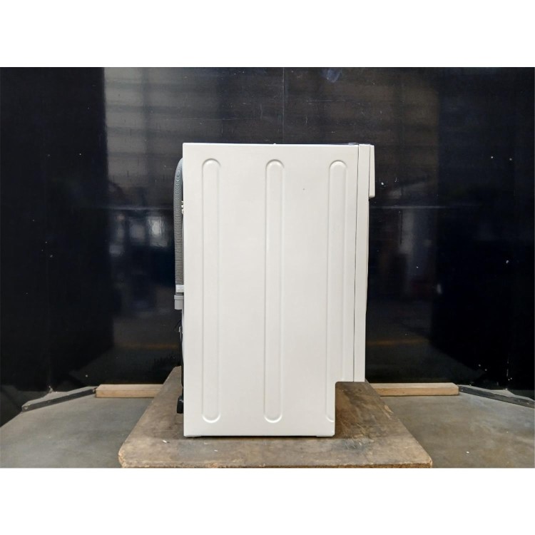 GRADE A2 - Hotpoint Anti-stain 9kg 1400rpm Integrated Washing Machine - White