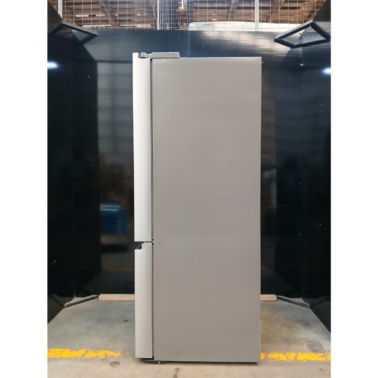 GRADE A2 - Hisense 634 Litre French Style American Fridge Freezer - Stainless Steel