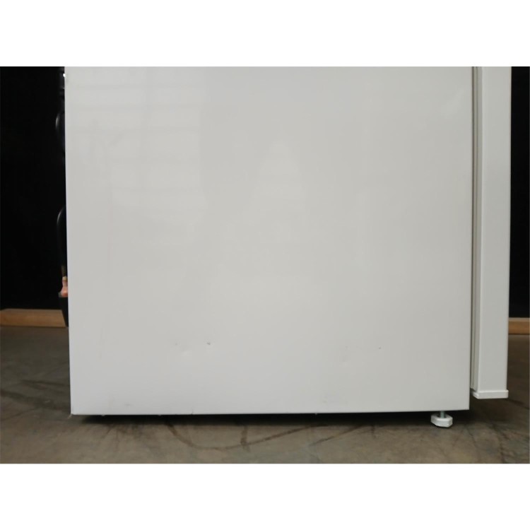 GRADE A2 - Hotpoint 270 Litre 50/50 Freestanding Fridge Freezer - White