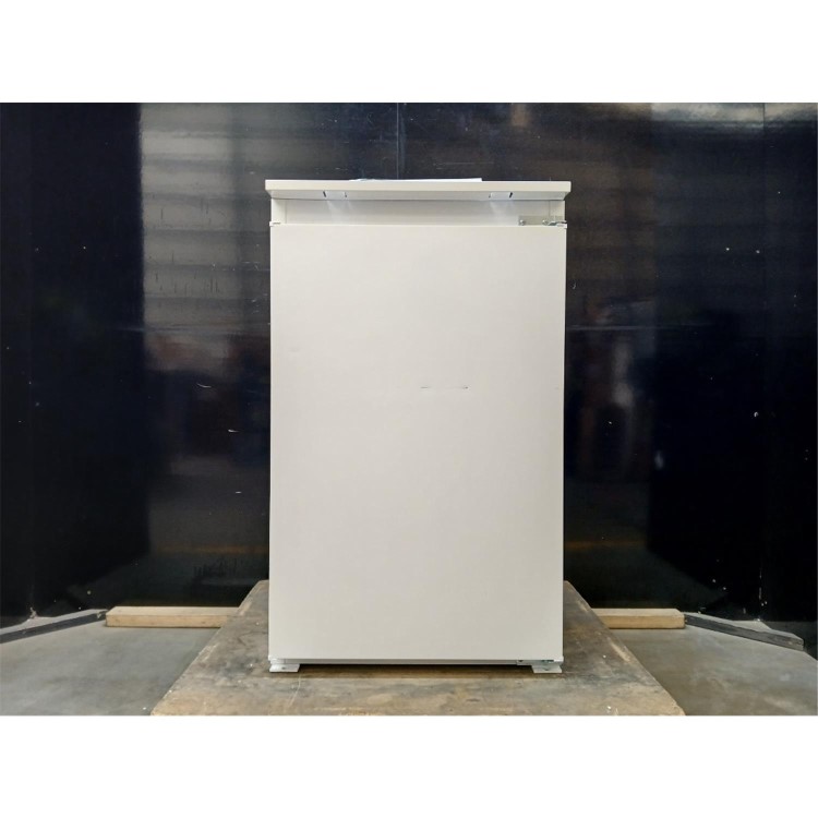 GRADE A2 - Indesit 136 Litre Integrated In-Column Larder Fridge