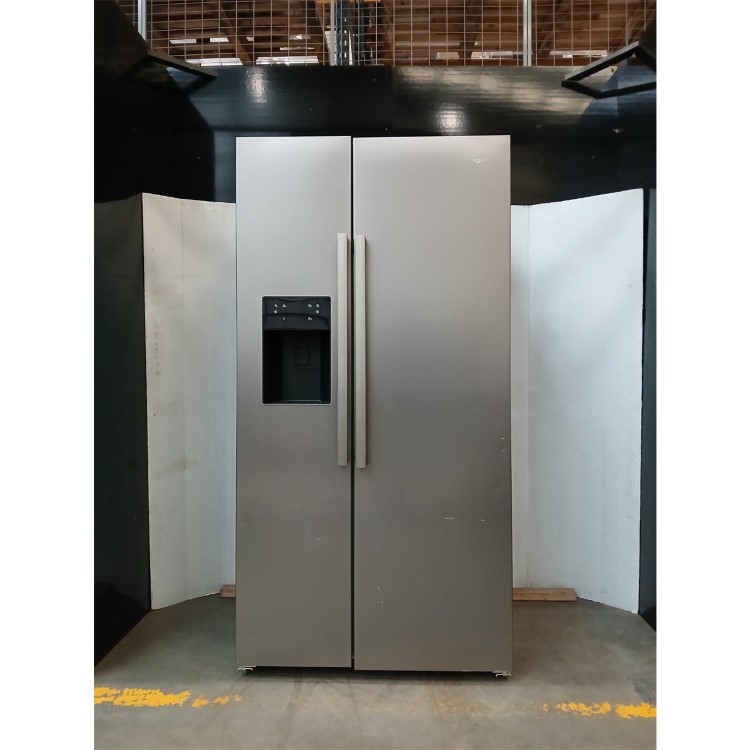 Refurbished Hotpoint 578 Litre Side-By-Side American Fridge Freezer - Stainless Steel