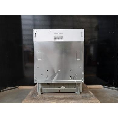 Refurbished Indesit Push&Go Integrated Dishwasher - White control panel