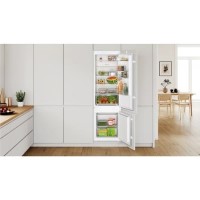 GRADE A2 - Bosch Series 2 270 Litre 70/30 Integrated Fridge Freezer