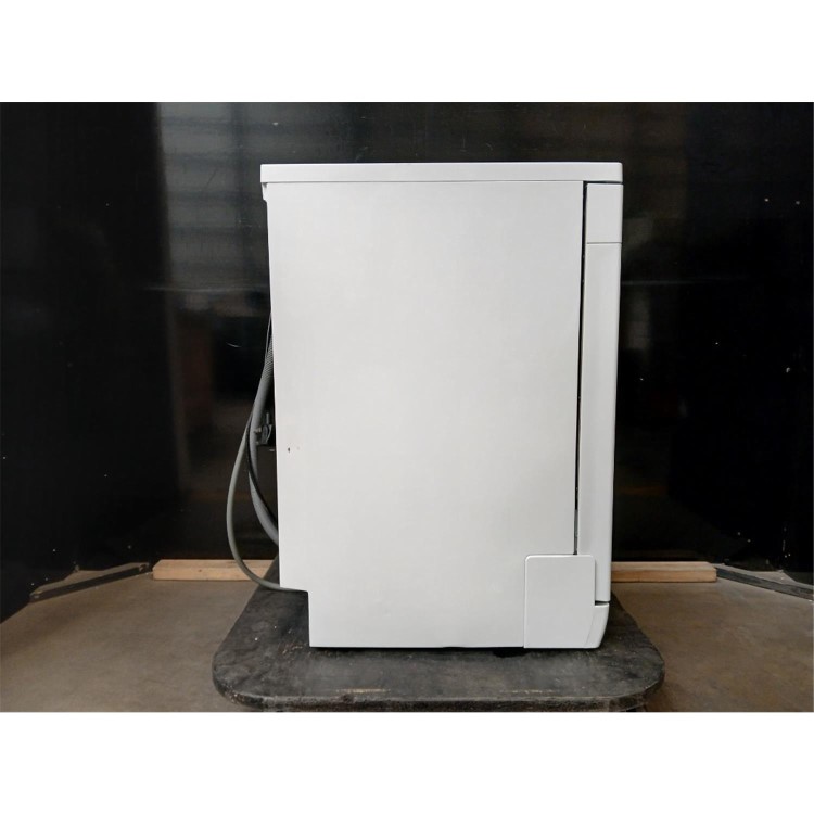 Refurbished Hotpoint Extra Freestanding Dishwasher - ActiveDry White