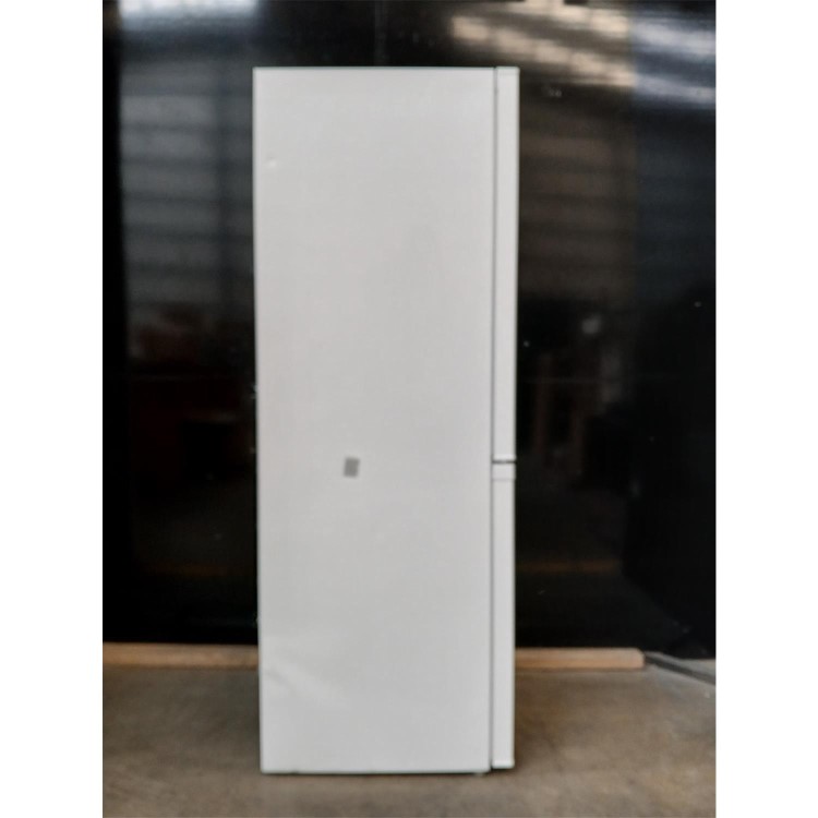 GRADE A2 - Russell Hobbs 174 Litre 70/30 Freestanding Fridge Freezer - White