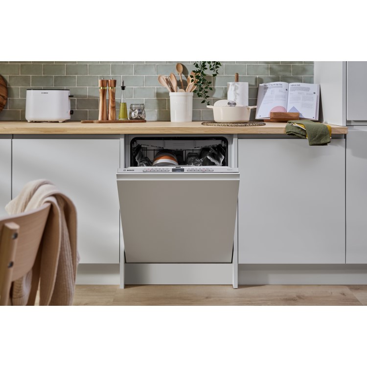Refurbished Bosch Series 6 Integrated Dishwasher - Smart Wi-Fi B-Rated Silver control panel