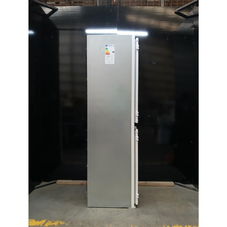 GRADE A2 - Beko 254 Litre 50/50 Integrated Fridge Freezer 