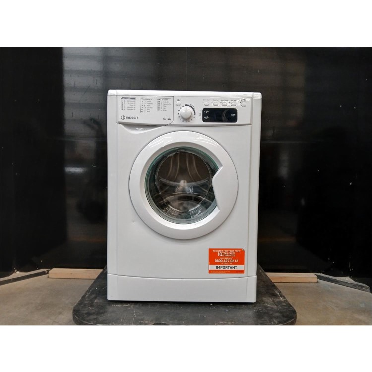 GRADE A2 - Indesit 7kg Wash 6kg Dry 1400rpm Washer Dryer  - Energy Saving -  White