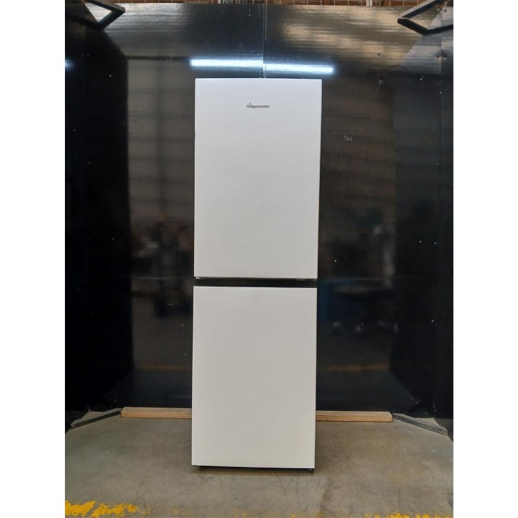 GRADE A2 - Fridgemaster 252 Litre 50/50 Freestanding Fridge Freezer - White