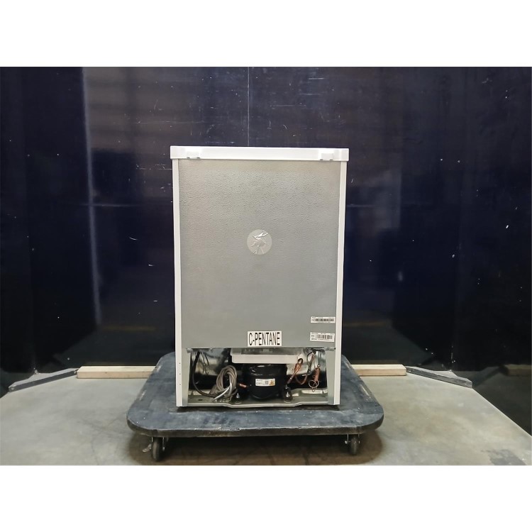 GRADE A2 - electriQ 109 Litre Freestanding Under Counter Fridge with Ice Box - White
