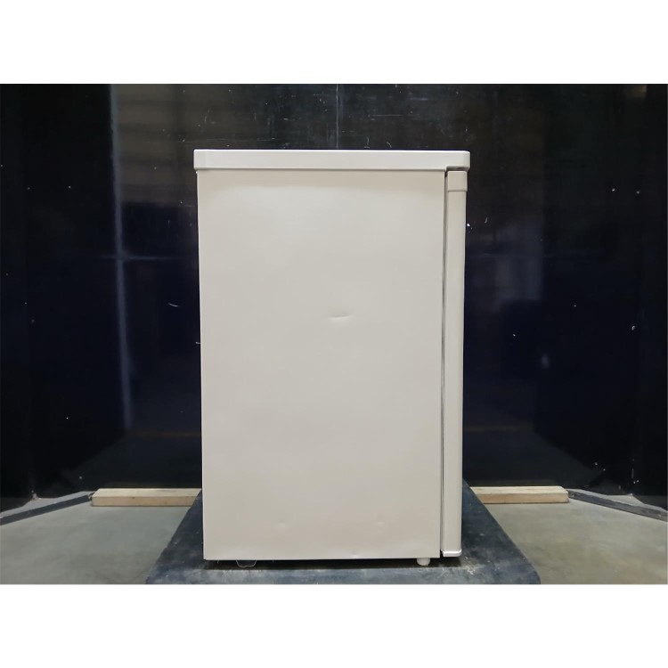 GRADE A2 - electriQ 109 Litre Freestanding Under Counter Fridge with Ice Box - White