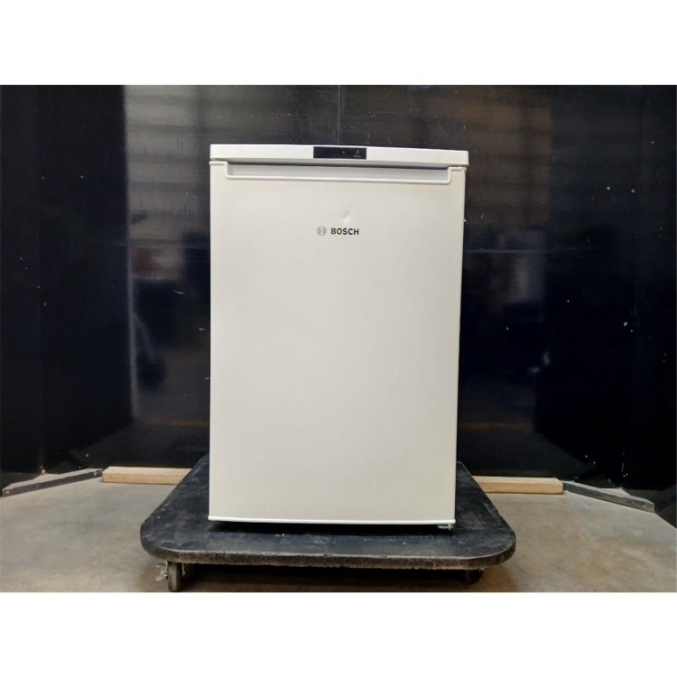 GRADE A2 - Bosch Series 2 82 Litre Under Counter Freezer - White