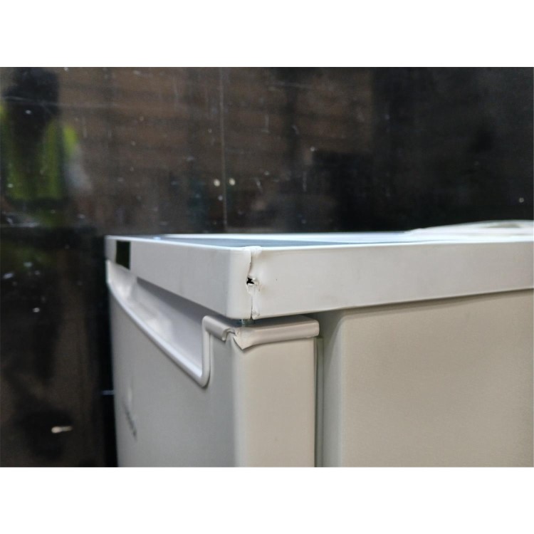 GRADE A2 - Bosch Series 2 82 Litre Under Counter Freezer - White