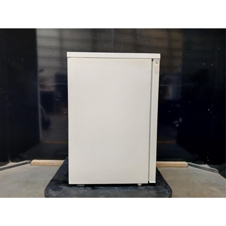 GRADE A2 - Bosch Series 2 82 Litre Under Counter Freezer - White