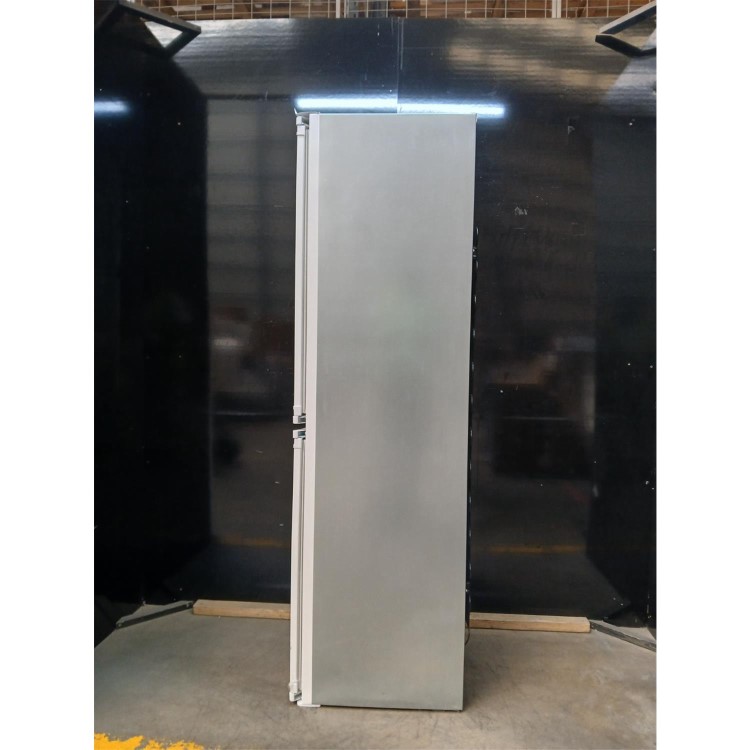 GRADE A2 - Hotpoint 265 Litre 50/50 Integrated Fridge Freezer
