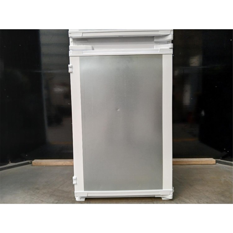 GRADE A2 - Hotpoint 265 Litre 50/50 Integrated Fridge Freezer