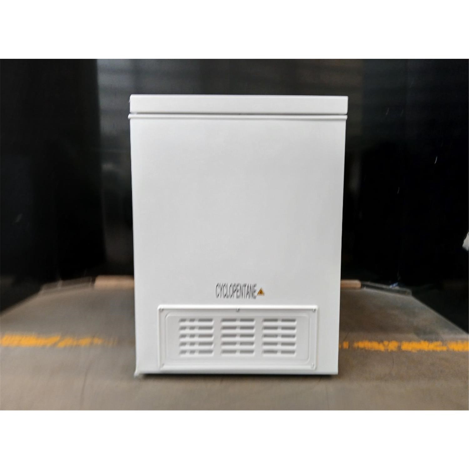 GRADE A2 - Fridgemaster 297 Litre Chest Freezer - White 79135602/1