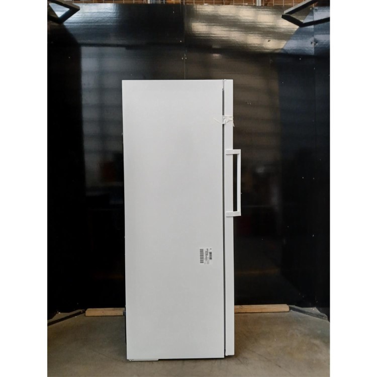 GRADE A2 - Bosch Series 4 200 Litre Upright Freestanding Freezer With BigBox Drawer - White