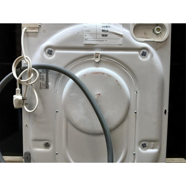 GRADE A2 - Indesit Push&Go 9kg 1400rpm Integrated Washing Machine - White