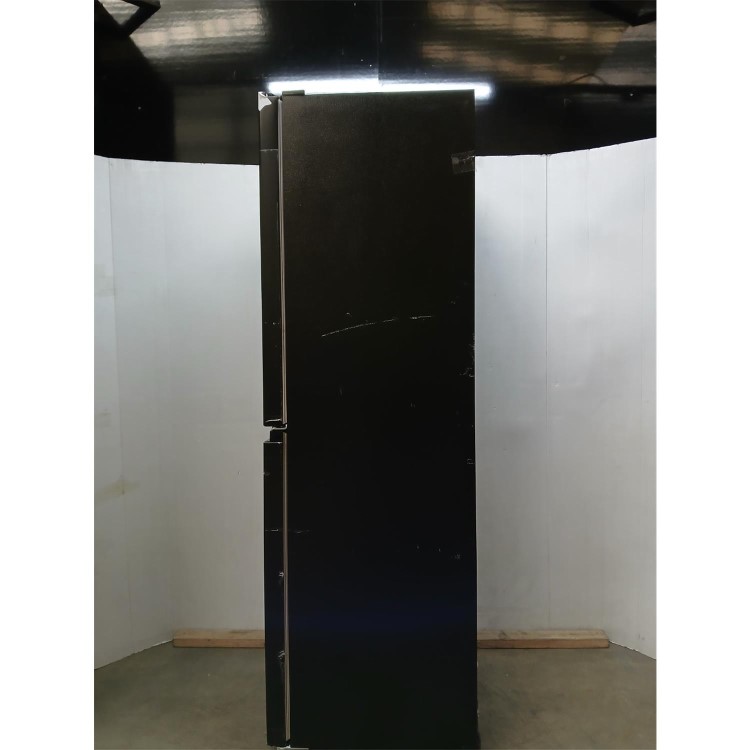 GRADE A2 - Fridgemaster 252 Litre 50/50 Freestanding Fridge Freezer - Black