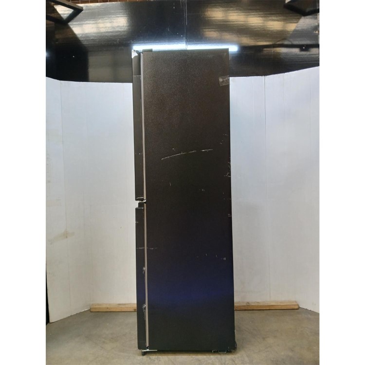 GRADE A2 - Fridgemaster 252 Litre 50/50 Freestanding Fridge Freezer - Black