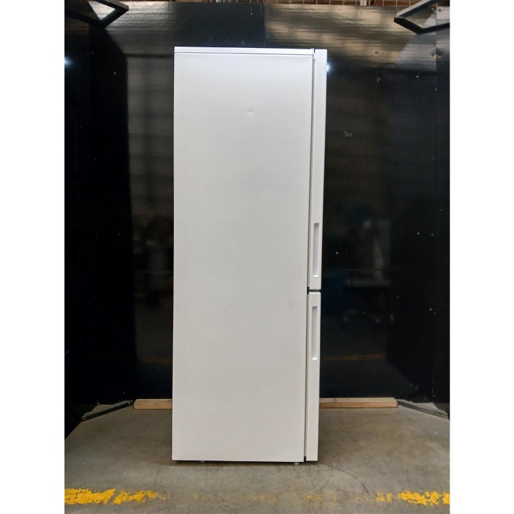 GRADE A2 - Indesit 343 Litre 60/40 Freestanding Fridge Freezer - White
