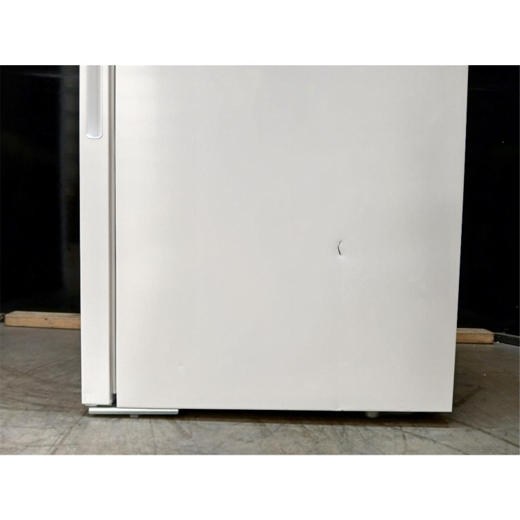 GRADE A2 - Indesit 343 Litre 60/40 Freestanding Fridge Freezer - White