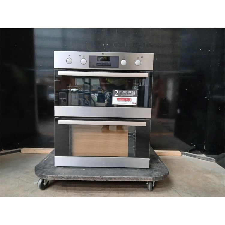 GRADE A2 - AEG 6000 Series DUB331110M Built-Under Electric Double Oven - Stainless Steel