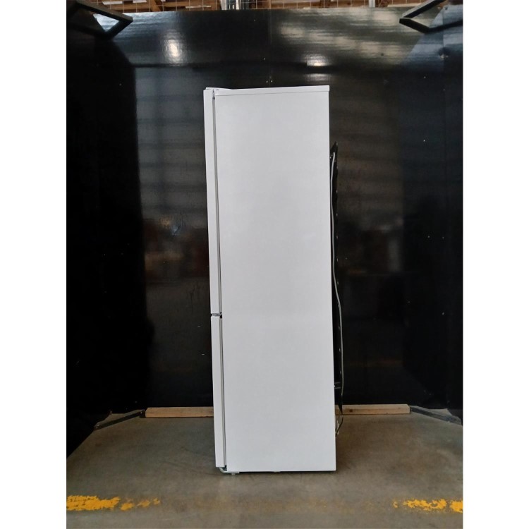 Refurbished Beko 262 Litre 60/40 Freestanding Fridge Freezer - White