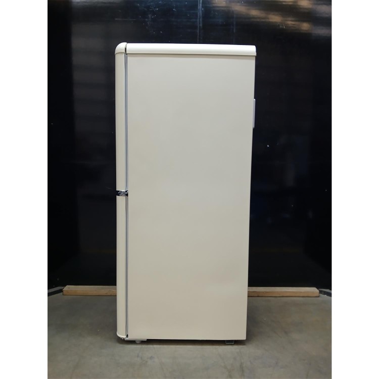 GRADE A2 - electriQ 153 Litre 60/40 Retro Freestanding Fridge Freezer - Cream Total No Frost