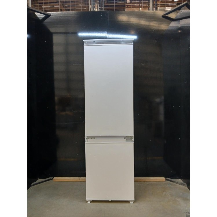 GRADE A2 - Hisense 246 Litre 177cm 70/30 Integrated Fridge Freezer with Sliding Door Hinge