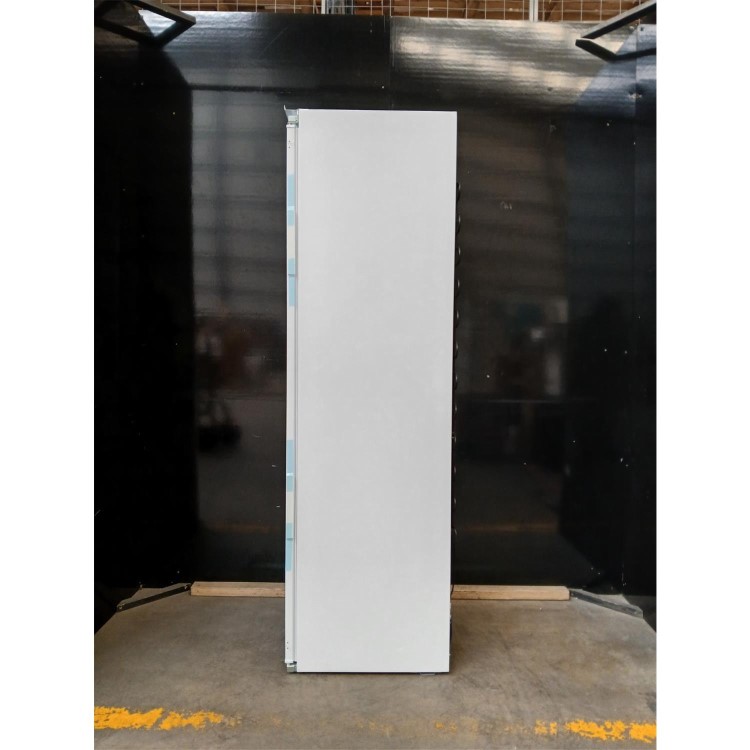 GRADE A2 - Haier Series 6 316 Litre Integrated In-Column Fridge
