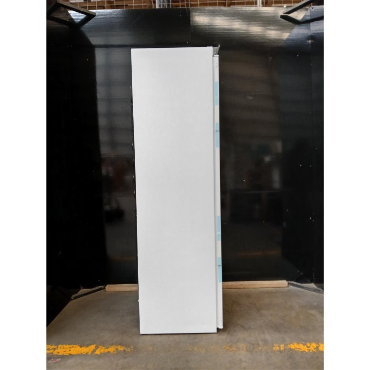 GRADE A2 - Haier Series 6 316 Litre Integrated In-Column Fridge