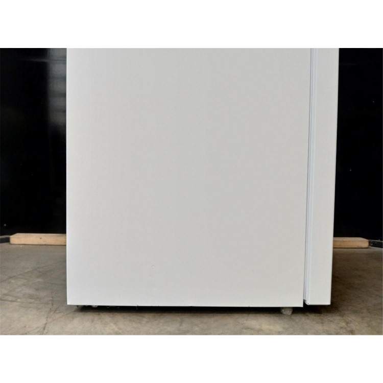 GRADE A2 - electriQ 326L 70/30 Freestanding Fridge Freezer – White