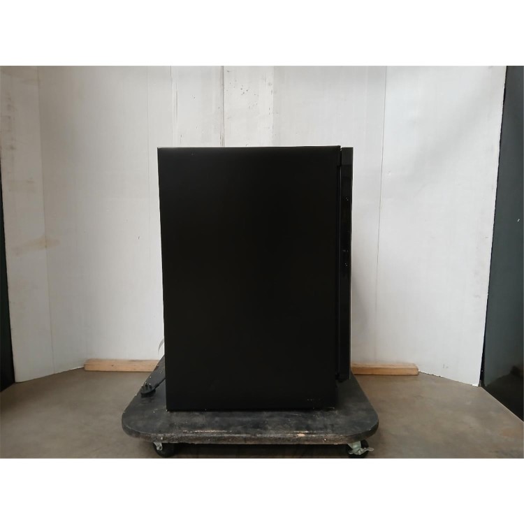 GRADE A2 - Hisense 46 Bottle Freestanding Wine Cooler - Black