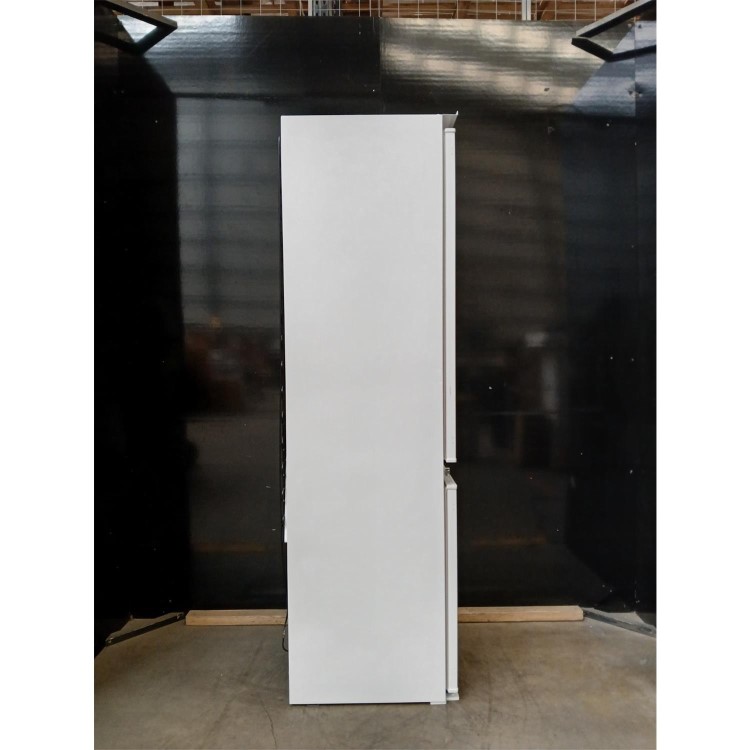 GRADE A2 - Hisense 246 Litre 70/30 Integrated Fridge Freezer