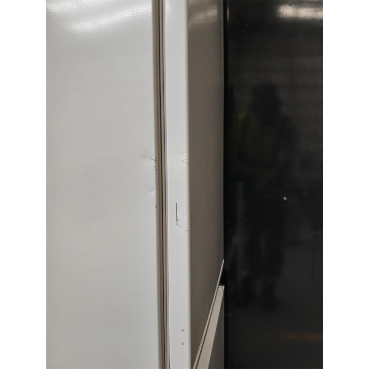 GRADE A2 - Hisense 246 Litre 70/30 Integrated Fridge Freezer