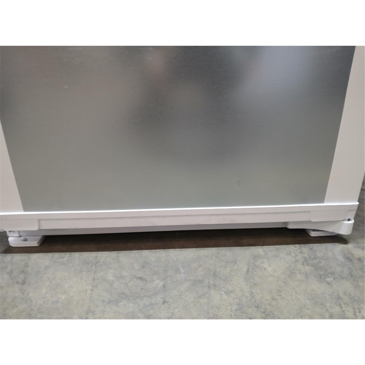 Refurbished Beko 262 Litre 70/30 Integrated Fridge Freezer - White