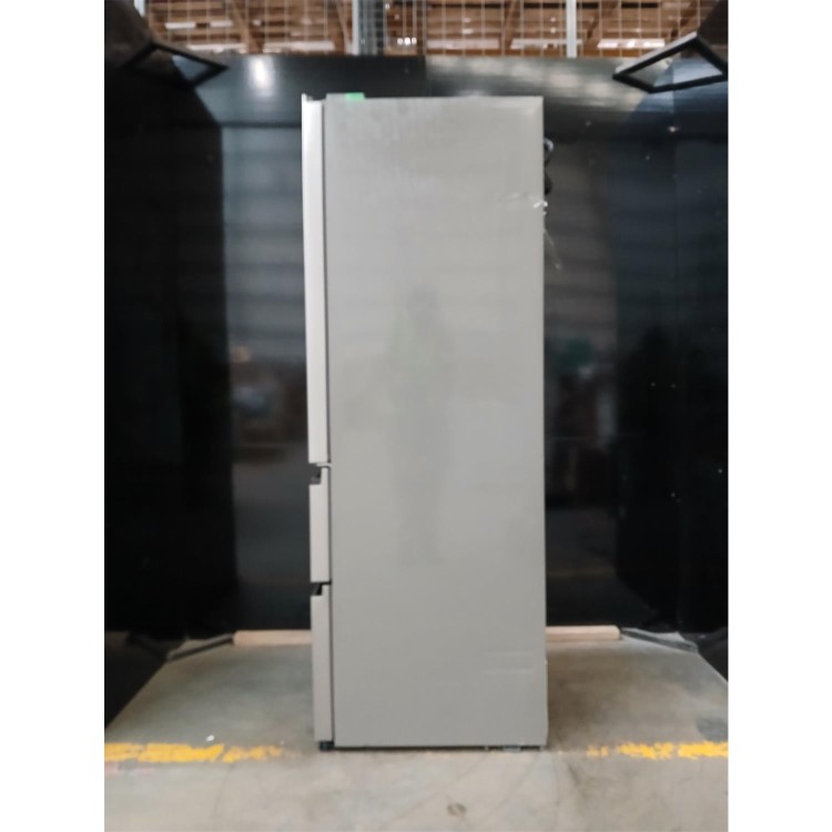 GRADE A2 - Haier 3D 60 Series 5 357 Litre 60/40 Freestanding Fridge Freezer - Silver
