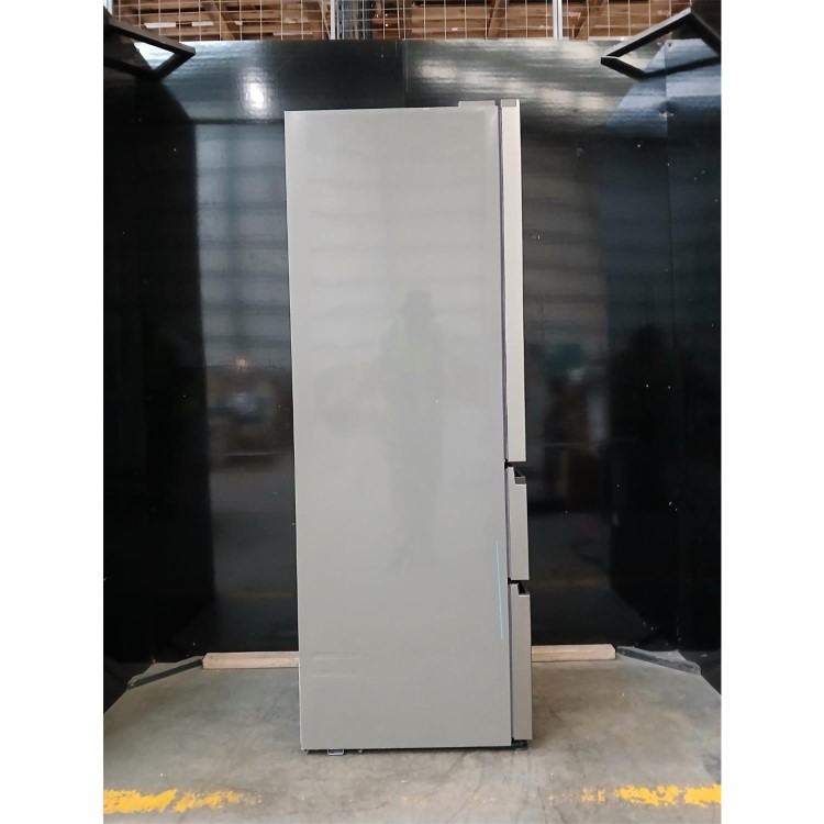 GRADE A2 - Haier 3D 60 Series 5 357 Litre 60/40 Freestanding Fridge Freezer - Silver