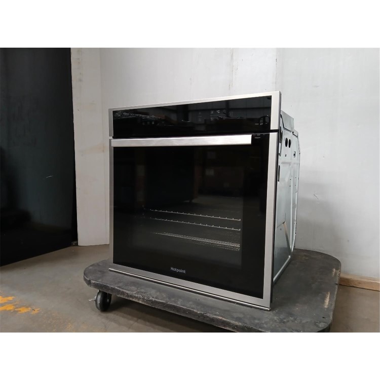 GRADE A2 - Hotpoint Class 6 HOI68HT0SXUK Electric Multifunction Single Oven with Air Fry