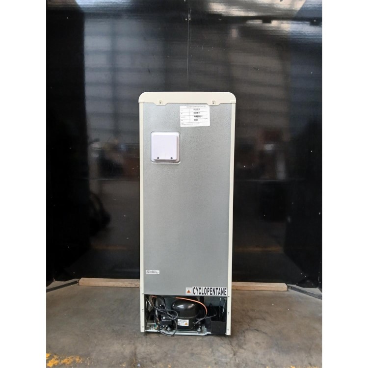 GRADE A2 - electriQ 153 Litre 60/40 Retro Freestanding Fridge Freezer - Cream Total No Frost