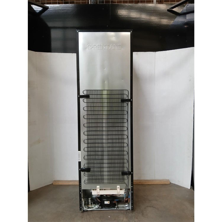 GRADE A2 - Russell Hobbs 288 Litre 70/30 Freestanding Fridge Freezer - Black
