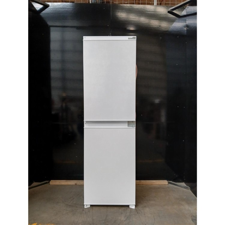 GRADE A2 - electriQ 235 Litre 50/50 Integrated Fridge Freezer - White